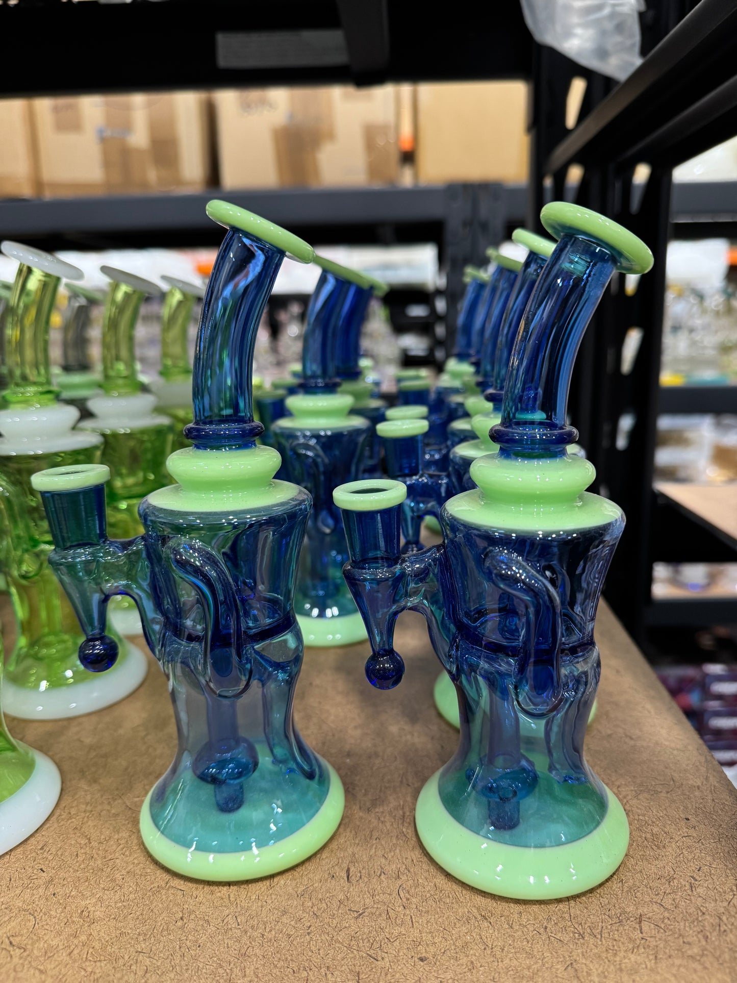 Neon built-in recycler rig