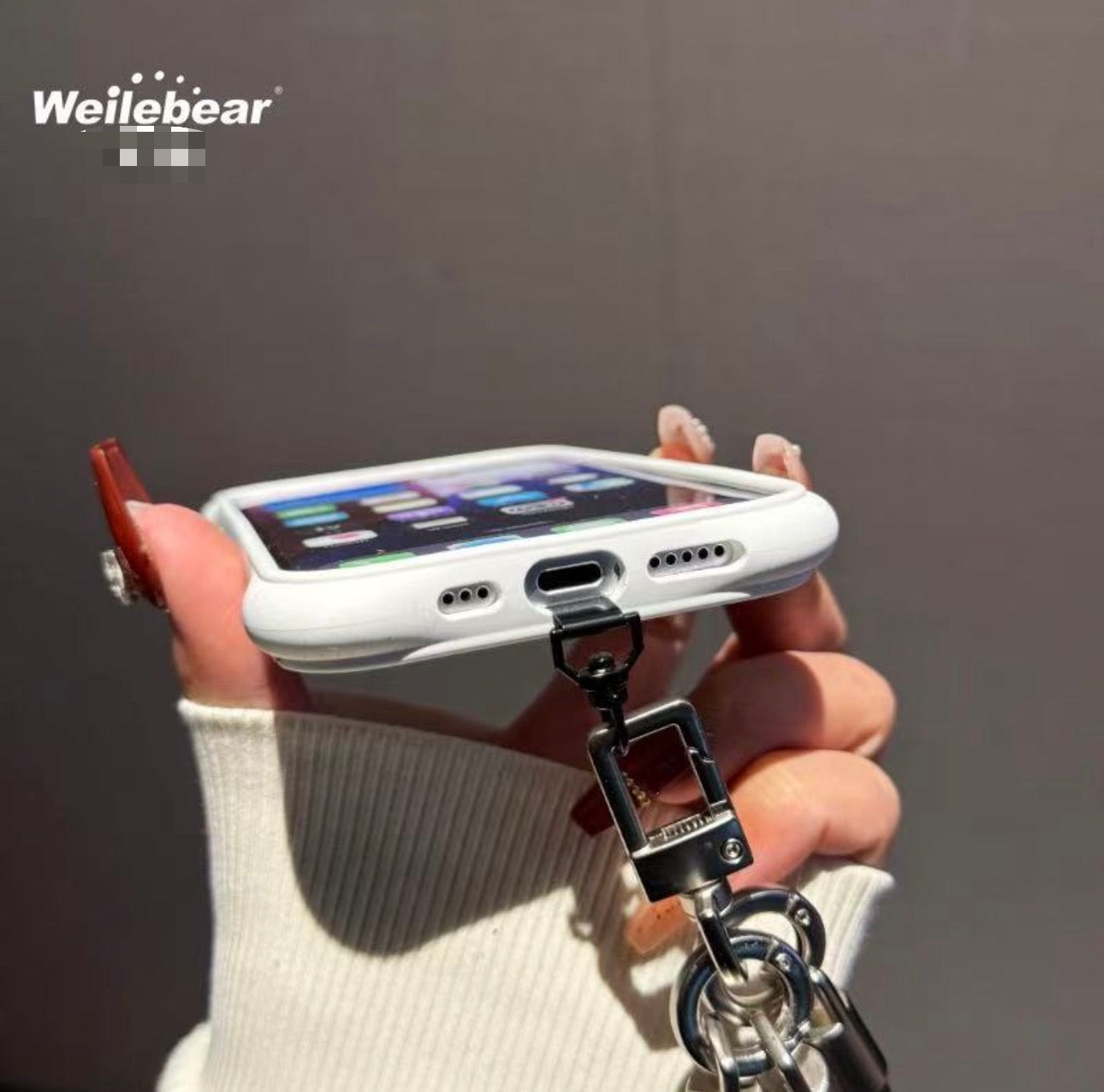 Weilebear’s Phone Chain