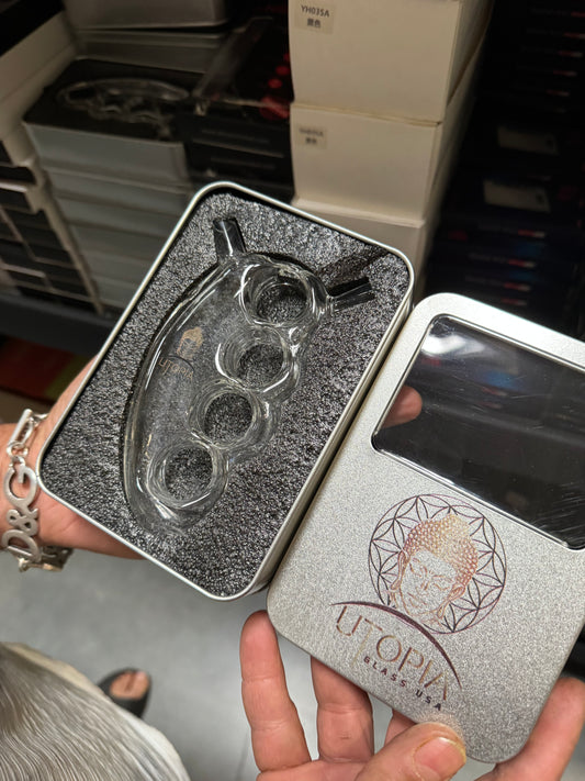 Glass knuckles bubbler