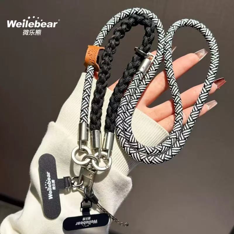 Weilebear’s Phone Chain