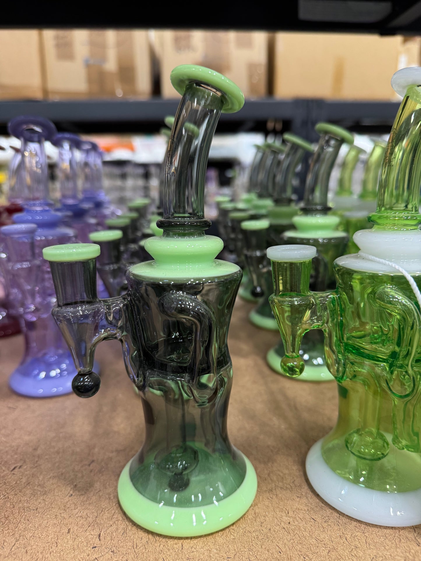 Neon built-in recycler rig