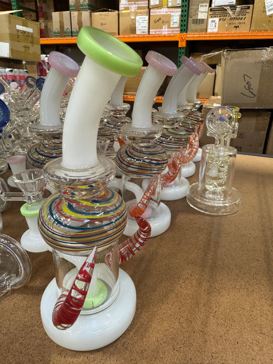 Striped tentacle bong