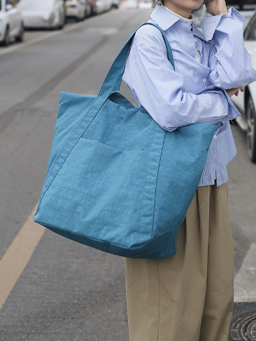 American Retro Travel Tote