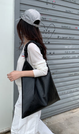 Korean Minimalist Tote Bag