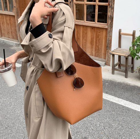 Curved Bucket Bag